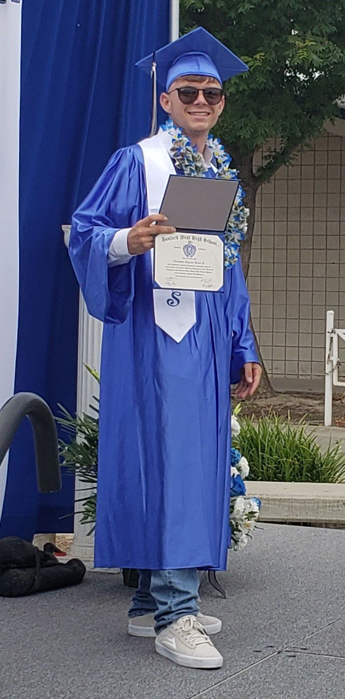 hanford west graduation 6